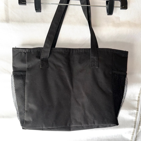 UGG Black Insulated Bag Minimalist Design Durable (used a couple of times) - Picture 2 of 3